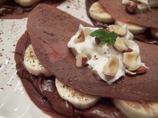 chocolate crepes with bananas and nutella