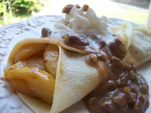 peach crepes with praline sauce