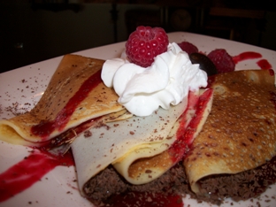 Raspberry crepe with chocolate