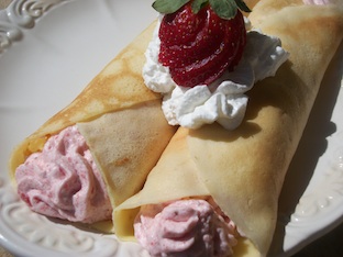 crepes filled with strawberry mousse